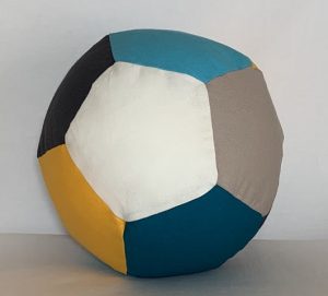 niddhirondelles nid'hirondelles nid d'hirondelle ballon coussin oreiller mini-oreiller balle de préhension déco détente jeux jeu activité jouet
